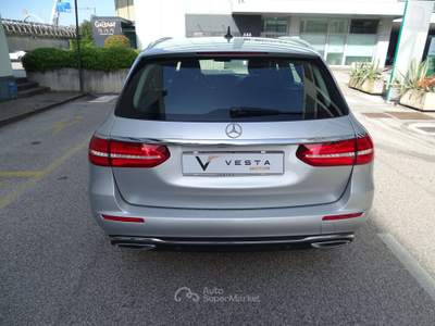 Mercedes-Benz Classe E E SW 220 d Business Sport  auto Argento usata Padova