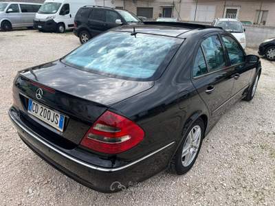 Mercedes-Benz Classe E E 320 CDI cat Avantgarde Nero usata Castellana Grotte