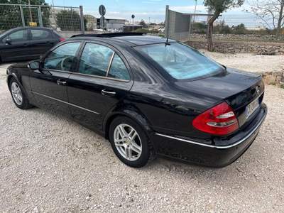 Mercedes-Benz Classe E E 320 CDI cat Avantgarde Nero usata Castellana Grotte