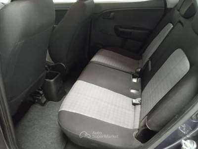 Kia Venga 1.4 CRDi 90CV Cool Grigio usata Torino