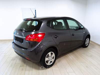 Kia Venga 1.4 CRDi 90CV Cool Grigio usata Torino