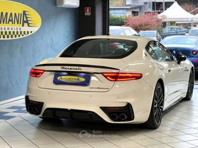 Maserati GranTurismo V6 550 CV AWD Trofeo IVA ESP. Bianco usata Besozzo