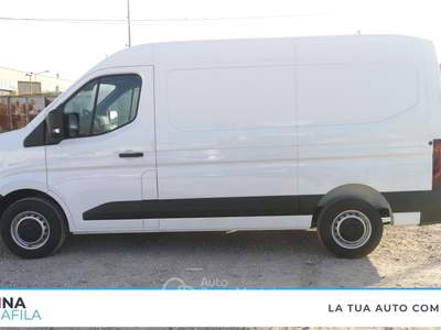Renault Master Master t35 2.0 blue dci 150cv l2h2 Bianco usata Marcianise