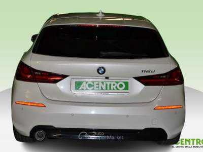 BMW 316 116d 1.5 automatic sport Bianco usata CAGLIARI