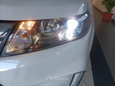 Suzuki Vitara V-Top GPL Bianco usata Torre Annunziata