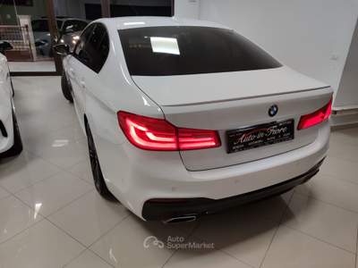 BMW Serie 5 525 BMW 525 M-SPORT Bianco usata Ginosa