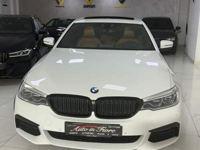 BMW Serie 5 525 BMW 525 M-SPORT Bianco usata Ginosa