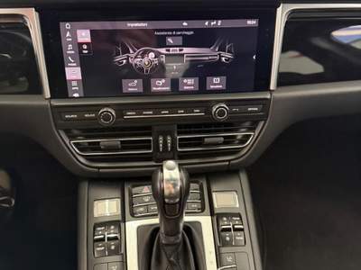 Porsche Macan 2.0 Verde usata San Sebastiano al Vesuvio
