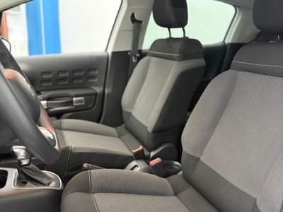Citroen C3 S&S EAT6 Shine Bianco usata San Sebastiano al Vesuvio