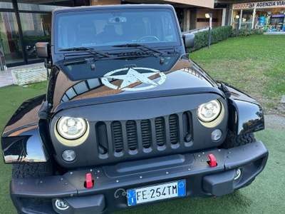 Jeep Wrangler Unlimited 2.8 CRD DPF Sahara Auto 92000KM Nero usata Curno