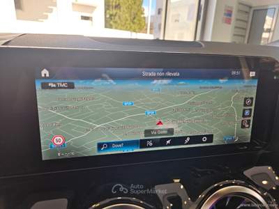 Mercedes-Benz GLA GLA 200 d Automatic 4Matic Sport Bianco usata SAN MICHELE SALENTINO