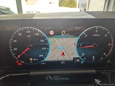 Mercedes-Benz GLA GLA 200 d Automatic 4Matic Sport Bianco usata SAN MICHELE SALENTINO