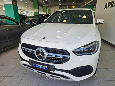 Mercedes-Benz GLA GLA 200 d Automatic 4Matic Sport Bianco usata SAN MICHELE SALENTINO