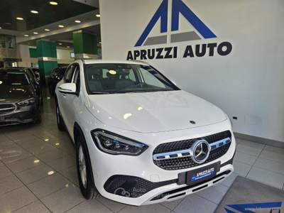 Mercedes-Benz GLA GLA 200 d Automatic 4Matic Sport Bianco usata SAN MICHELE SALENTINO