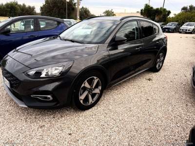 Ford Focus Focus 1.0 EcoBoost 125CV 5p. Active Grigio usata San Michele Salentino