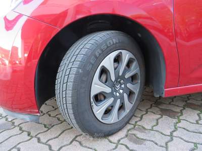 Citroen C3 1.0 VTi 68 Attraction Rosso usata Seregno