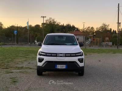 Dacia Spring AUTOCARRO N1 2 POSTI IVA ESPOSTA Cargo Electric 65 Bianco usata Chiusi