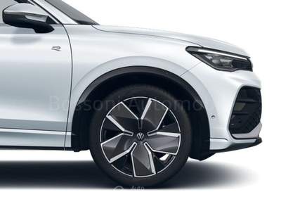 Volkswagen Tiguan 1.5 etsi act 150cv edition plus dsg Grigio usata Cremona