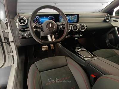 Mercedes-Benz CLA 200 D AMG Line Premium 8G-DCT Bianco usata Padova