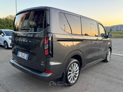 Ford Tourneo Custom 320 2.0 EcoBlue 170CV aut. AWD PC Titanium X Grigio usata Medesano