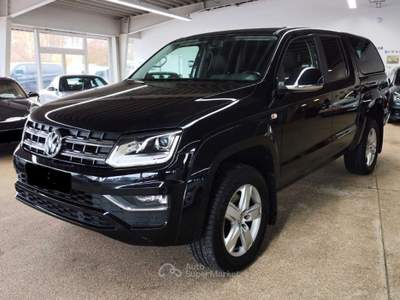 Volkswagen Amarok 2020 Volkswagen Amarok 3.0 V6 TDI DOBLECAB 4M NAVI HARDTOP Nero usata Pilastro