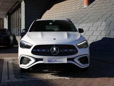Mercedes-Benz GLA 4Matic AMG NIGHT-KAMERA Bianco usata Denno