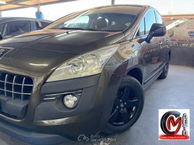 Peugeot 3008 cambio robotizzato Premium Marrone usata Pozzuoli