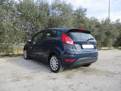 Ford Fiesta TITANIUM Blu/Azzurro usata Francolise