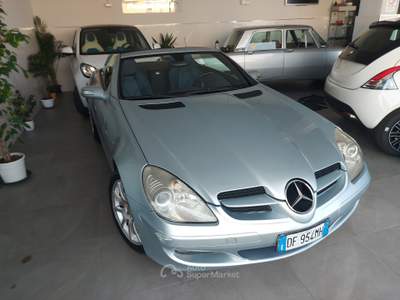Mercedes-Benz SLK AUTO IN BUONE CONDIZIONI GENERALI usata Torre del Greco