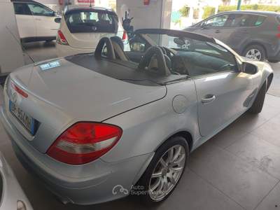 Mercedes-Benz SLK AUTO IN BUONE CONDIZIONI GENERALI usata Torre del Greco