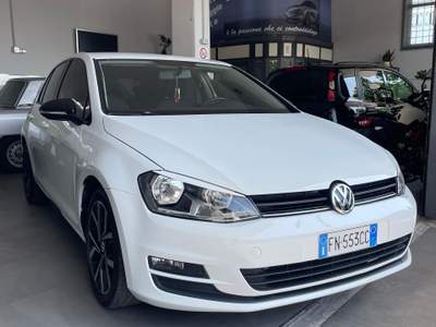 Volkswagen Golf AUTO IN BUONE CONDIZIONI GENERALI Bianco usata Torre del Greco