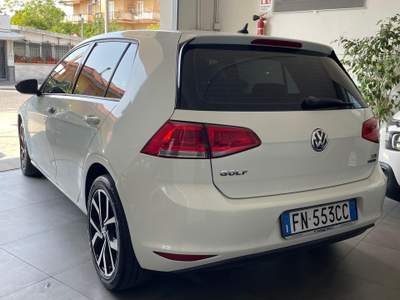 Volkswagen Golf AUTO IN BUONE CONDIZIONI GENERALI Bianco usata Torre del Greco