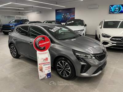 Renault Clio 1.0 ECO-G 100 CV Techno GPL KM0 MY25 Grigio usata Alcamo