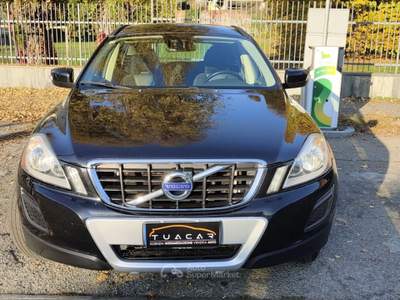 Volvo XC60 Volvo XC60 2.4 D3 Kinetic #7699 Nero usata Torino