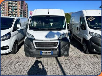 Peugeot Boxer Boxer 335 2.2 bluehdi S&S L2H2 Lamierato 140cv Bianco usata Milano
