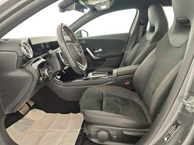 Mercedes-Benz Classe A A 200 d Automatic Premium AMG Line Grigio usata Capua