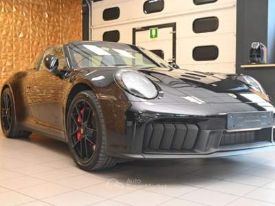 Porsche 911 TARGA 4 GTS NEW.MOD.541CV SOLLEV.21CHRONO CAM FULL Nero usata Brescia