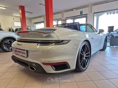 Porsche 911 992 Turbo S Cabriolet Grigio usata Stra