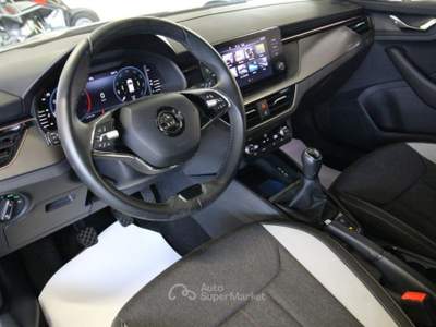Skoda Kamiq 1.0 TSI 110 CV Style Bianco usata Torino