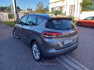 Renault Scénic Vettura bellissima Grigio usata LIVORNO