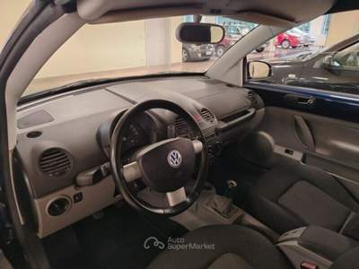 Volkswagen New Beetle 1.9 TDI 101CV Cabrio Blu/Azzurro usata MONTE URANO