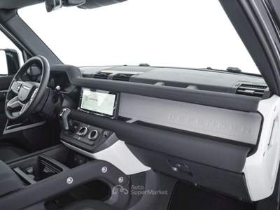Land Rover Defender 110 2.0 Si4 PHEV 404 CV AWD Auto XS Edition Nero usata Corciano