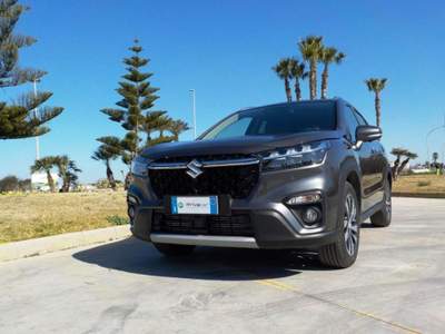 Suzuki S-Cross 1.4 Hybrid Top+ Grigio usata Gallipoli