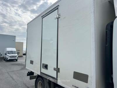 Isuzu M21 Large F 1.9 TDI PL-RG Cabinato Bianco usata Lariano