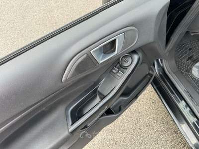 Ford Fiesta 1.5 TDCi 75CV 5 porte Business Nero usata San Giuseppe Vesuviano