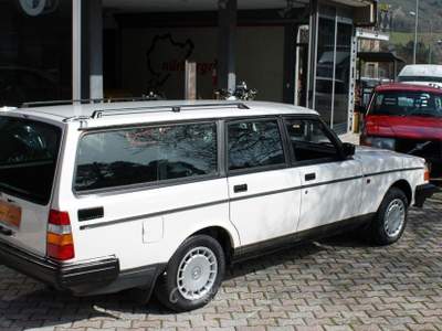 Volvo 240 2.0 cat Station Wagon Polar Bianco usata Acquasparta