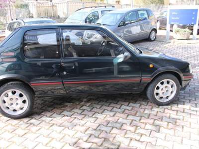 Peugeot 205 1.9 3 porte GTI Verde usata Acquasparta