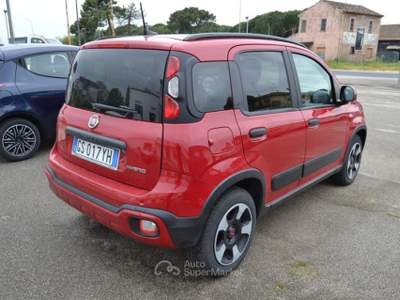 Fiat Panda 1.0 FireFly S&S Hybrid 70CV X NEOPATENTATI Rosso usata COMACCHIO