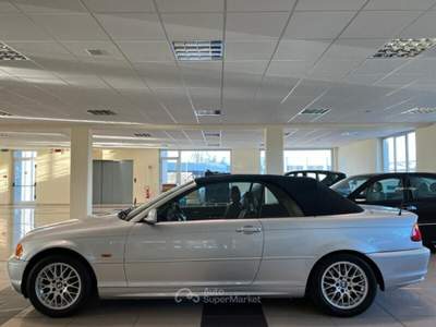 BMW Serie 3 320Ci 320Ci (2.2) cat Cabrio Argento usata MONTE URANO