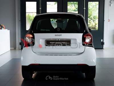 Smart ForTwo 71 CV AUTOMATICA | IDEALE PER NEOPATENTATI Bianco usata Brescia